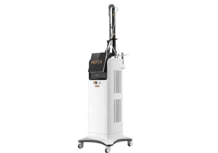 Фракционный лазер CO2 ADSS FG900S